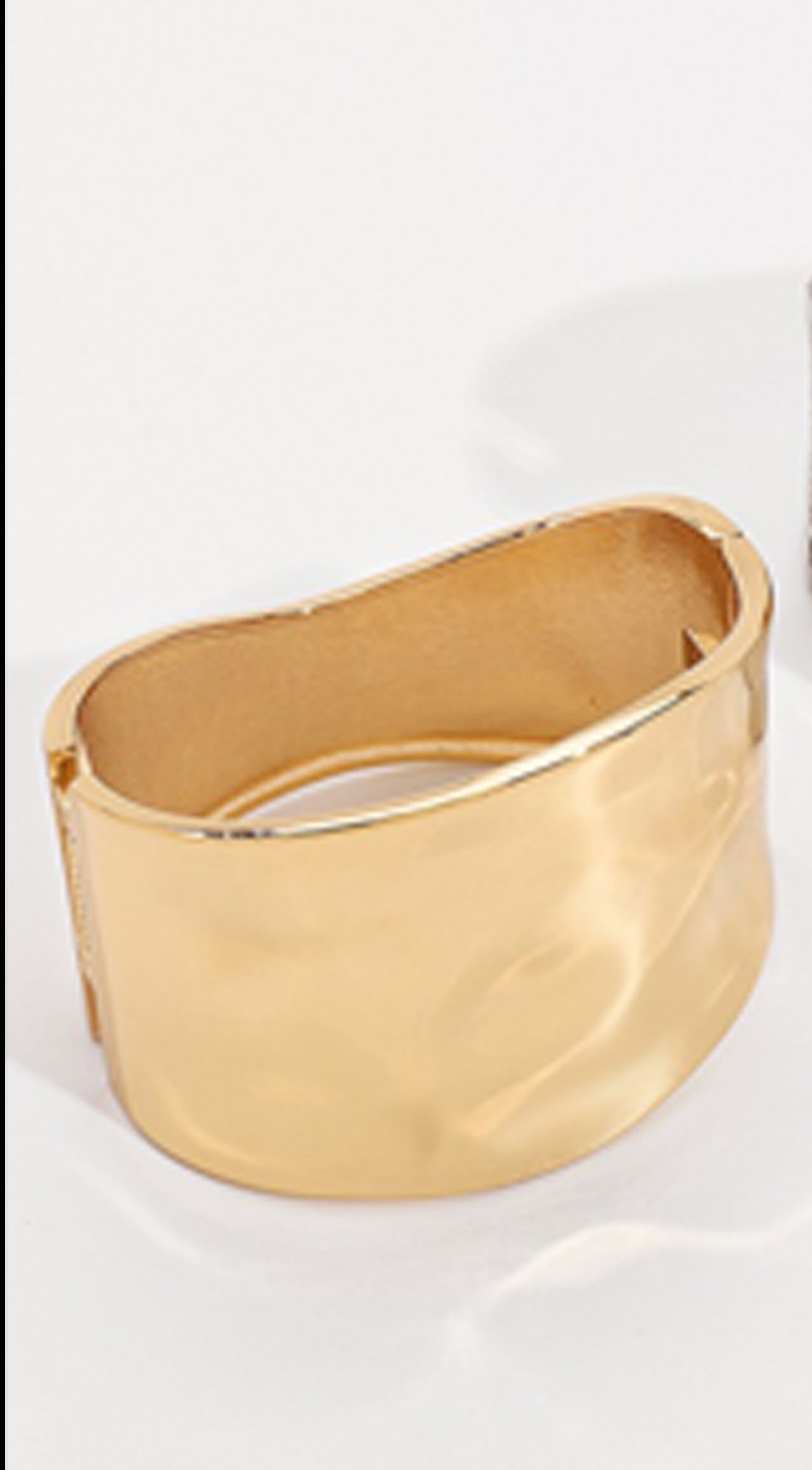 Lea Irregular Wide Metal Bangle Bracelet - Gold