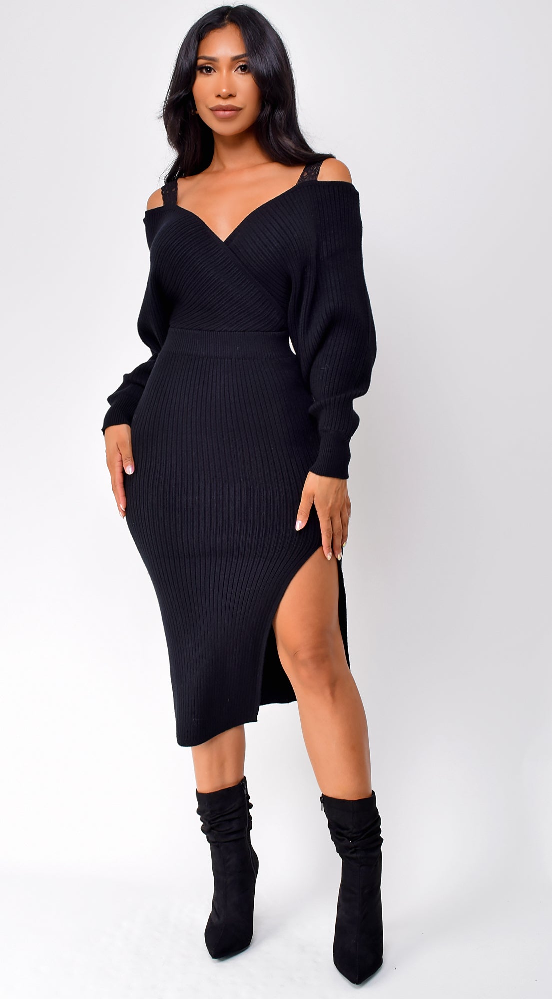 Calvi Off Shoulder Lace Strap Sweater Midi Dress - Black