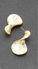 Jia Gold Plated Metal Earring - Gold