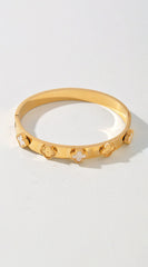 Dia Cream Multi Clover Cuff Bracelet - Gold